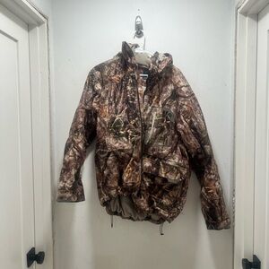 Cabela's Earth-Toned Outdoor Apparel